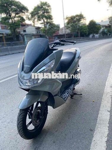 Honda PCX chính chủ đời cao zin đẹp như mới