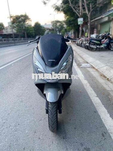 Honda PCX chính chủ đời cao zin đẹp như mới