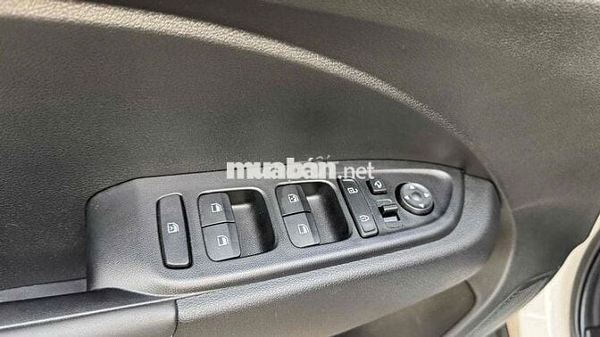 Hyundai Venue 2024 1.0 T-GDi Đặc Biệt Trắng