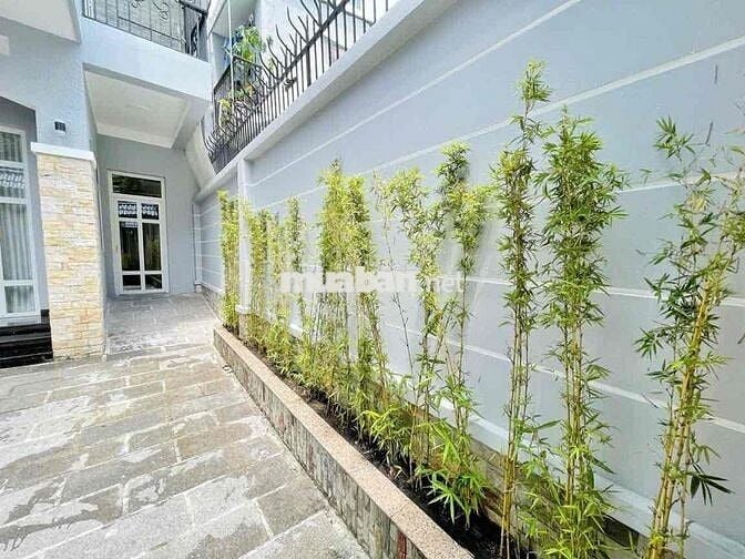 CHO THUÊ NHÀ BIỆT THỰ-MT ĐƯỜNG 85( 7x23) -P TÂN QUY -Q7