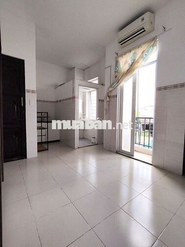 CHÍNH CHỦ CHO THUÊ STUDIO BANCOL CỰC THOÁNG, CÓ THANG MÁY