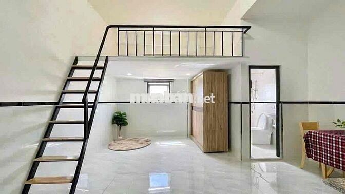KHAI TRƯƠNG PHÒNG MỚI - ĐI BỘ ĐẠI HỌC HUFLIT - NGÃ TƯ LÊ THỊ HÀ
