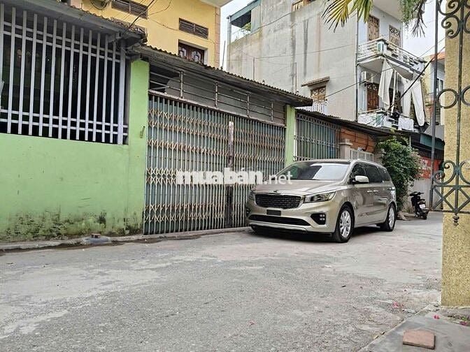 Kia Sedona 2019 Máy dầu Bản đủ cửa sổ trời