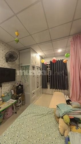 BÁN NHÀ HẺM 5 MÉT CÁCH MẠNG THÁNG 8 TÂN BÌNH