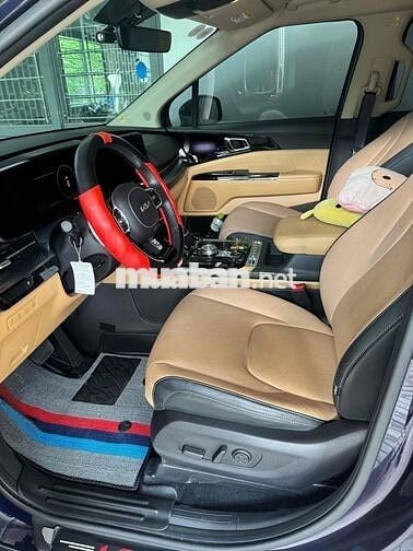Kia Carnival Premium 8 chỗ Xanh 19000 km