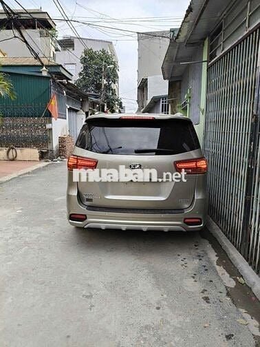 Kia Sedona 2019 Máy dầu Bản đủ cửa sổ trời