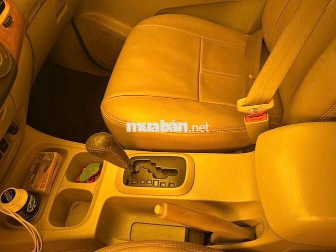 Toyota Innova V 2008 Tự động màu bạc