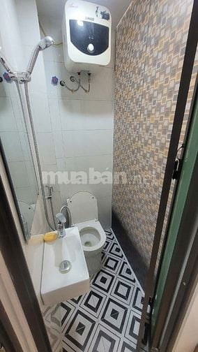 Cho thuê nhà nguyên căn 5 tầng ở ngõ Hòa Bình 7