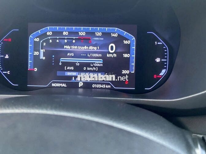 Mitsubishi Xpander Premium 2025 Bạc 10.000 km