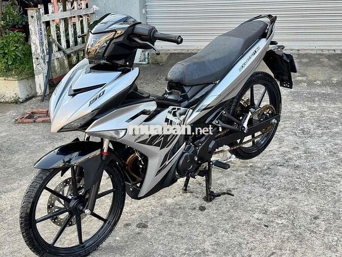 Yamaha Exciter 150 2017 Bạc Posche Côn tay