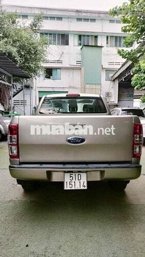 Ford Ranger 2017 1 cầu số tự động Vàng cát