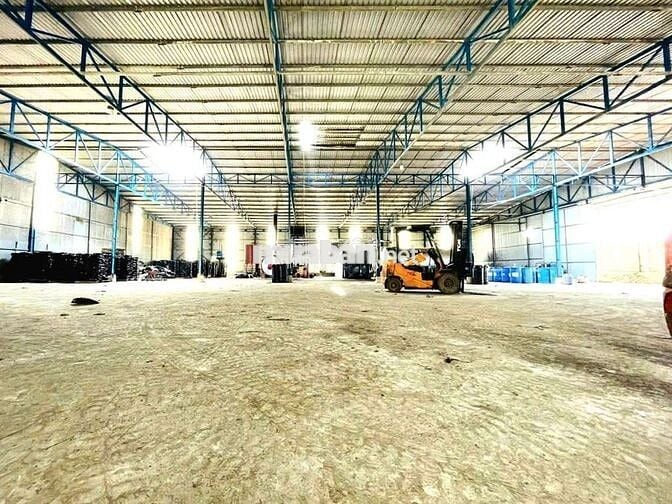 BÁN 4000m2 KHO, NHÀ XƯỞNG THIỆN TÂN GẦN KCN SÔNG MÂY, ĐỒNG NAI,SỔ HỒNG