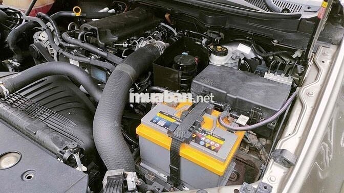 Ford Ranger 2017 1 cầu số tự động Vàng cát