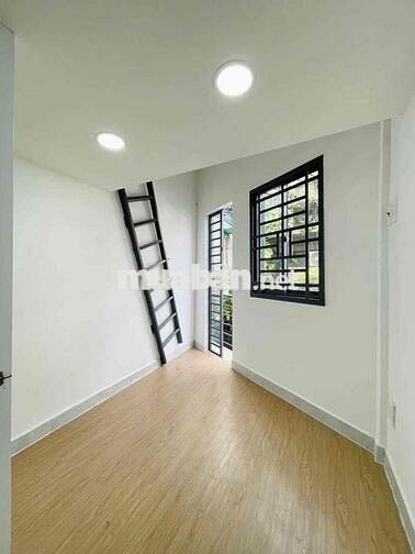 Bán nhà Nơ Trang Long,15m2; 2 Tầng, 2PN, hẻm thông tứ tung,nhà mới, TL