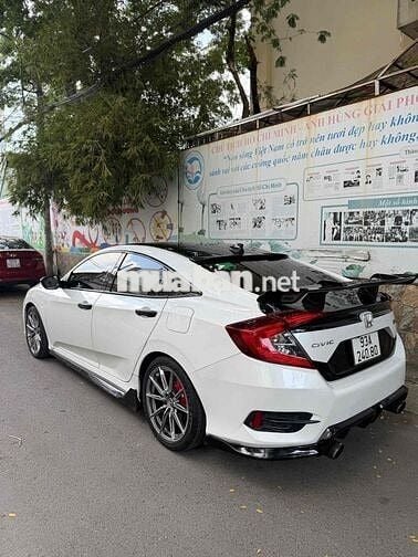 Honda Civic RS 1.5 Turbo 2021 Trắng Tự động