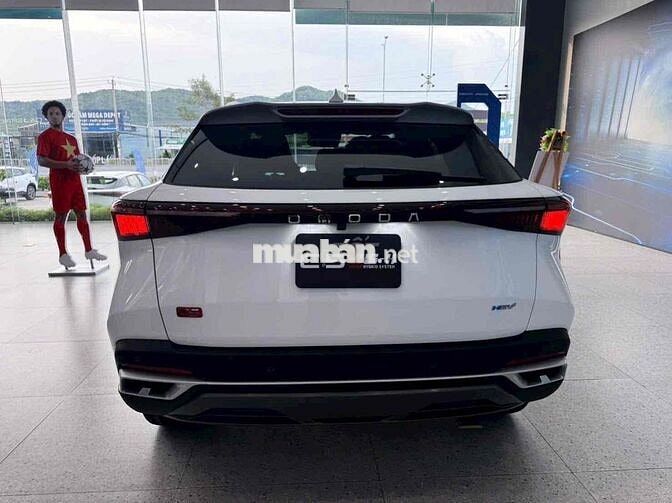 Omoda C5 Hybrid Trắng Xăng lai điện