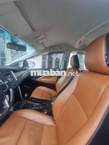 Toyota Innova 2017 Bạc