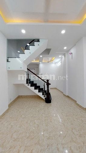 Nhà phố Vạn Xuân, xây đồng bộ,đường ô tô, đậu xe trước nhà, vào ở ngay