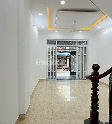 Nhà phố Vạn Xuân, xây đồng bộ,đường ô tô, đậu xe trước nhà, vào ở ngay