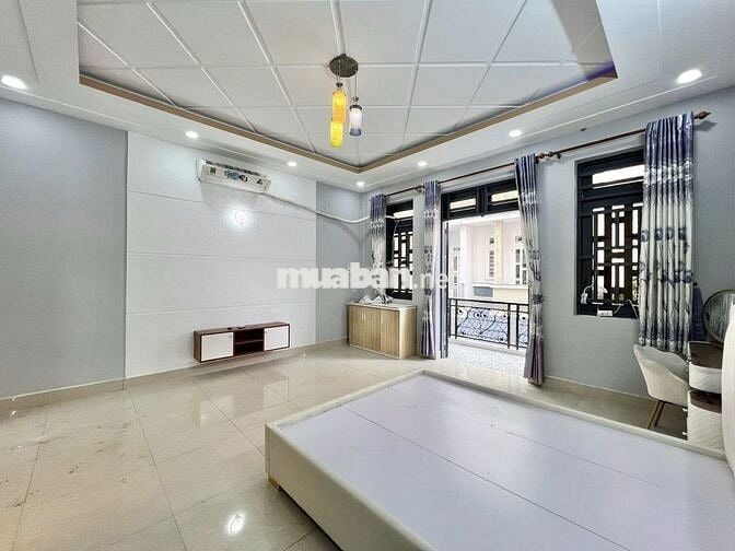 🔥 PHÒNG BAN CÔNG 30M2 SIÊU RỘNG RÃI NGAY QUANG TRUNG