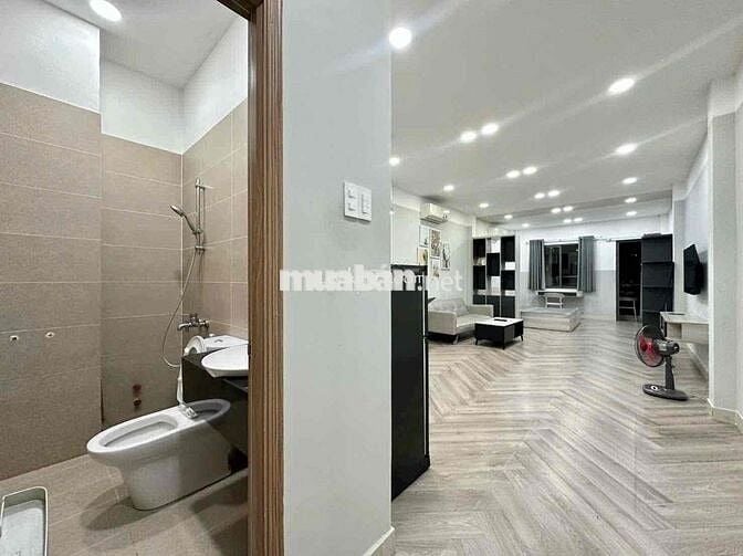 1PN + Ban Công | Rộng 50m2 | 5p qua ETown | Full Nội Thất - MGR