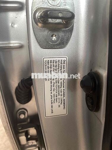 Toyota Fortuner 2014 Bạc 7 chỗ máy dầu