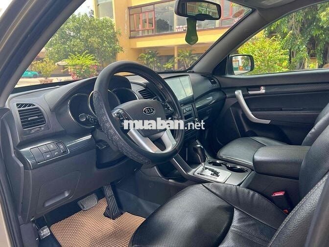Kia Sorento 2015 Xăng Vàng Cát 80.000 km