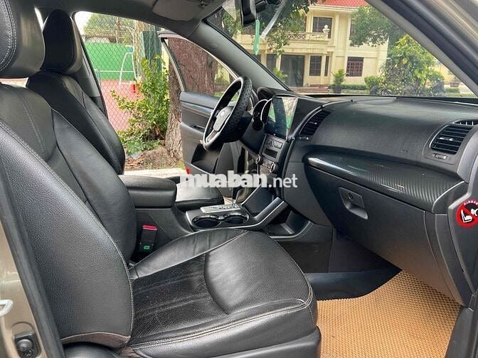 Kia Sorento 2015 Xăng Vàng Cát 80.000 km