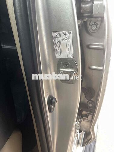 Toyota Fortuner 2014 Bạc 7 chỗ máy dầu