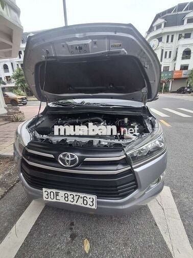 Toyota Innova 2017 Bạc
