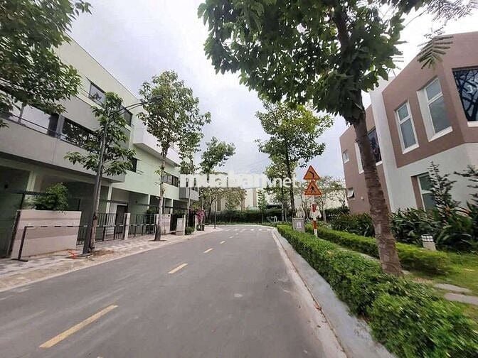 Cho thuê nhà gần ngã tư Bình Chuẩn