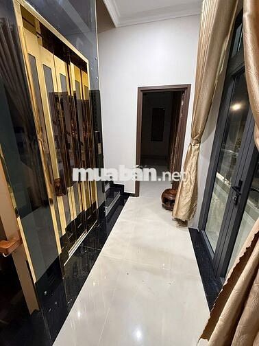 Cho thuê mặt bằng kinh doanh ở trung tâm Dĩ An