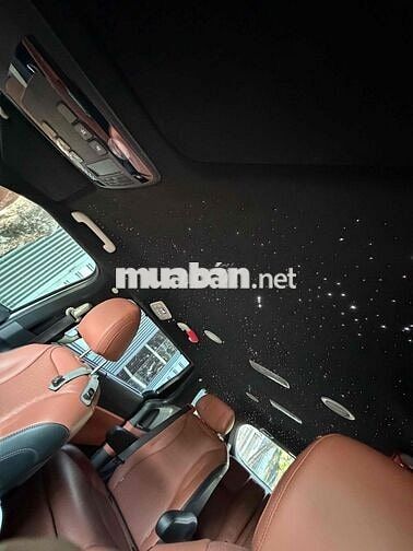 Kia Carnival 2024 2.2D 7S Trắng 16000 km