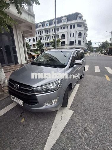 Toyota Innova 2017 Bạc