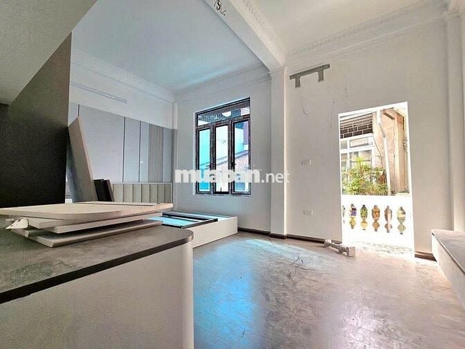 Hiếm Đống Đa!!! Bán gấp - 50m2 x 5.5MT - Về ở ngay ,  Ngõ đẹp gần OTO