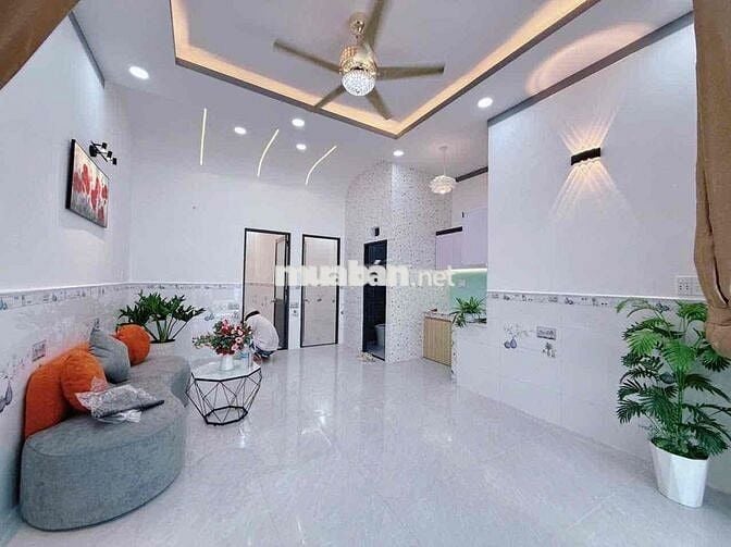 CHÍNH CHỦ MỚI SỬA XONG NHÀ 4x12 HẺM Ô TÔ CÀN BÁN GẤP
