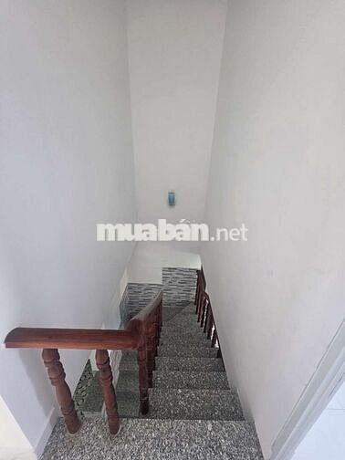 Bán gấp nhà giáp Hóc Môn gần Ngã Ba Mỹ Hạnh