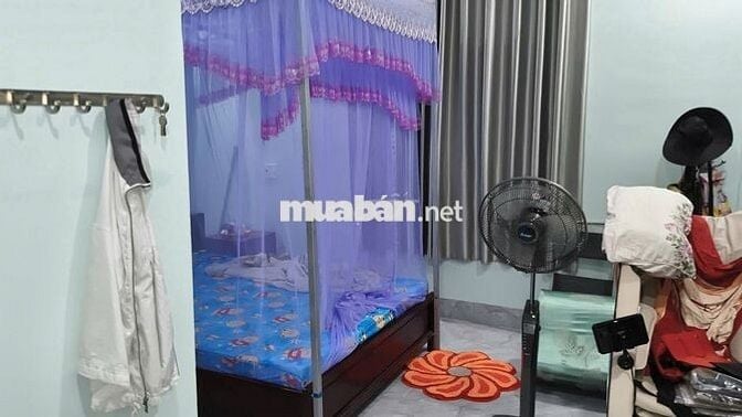 Nhà vườn hơn 1000 m2 giá 9 tỷ có thương lượng