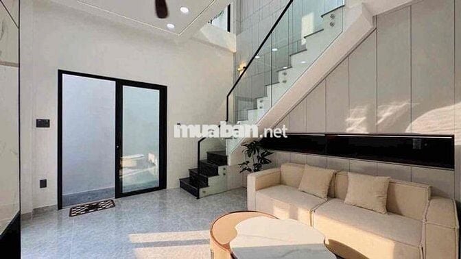 Bán Nhà Mới 100% có HH cho ace chạy phụ