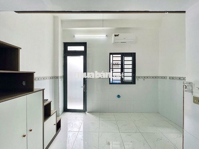 Full nội thất mới, Thang máy, hầm xe rộng, GIÁ SINH VIÊN