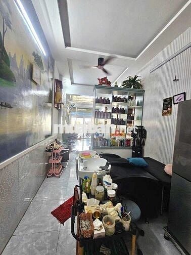 Mặt Tiền Nguyễn Duy Cung - 70m2 - 7 Tỷ - KD Sầm Uất