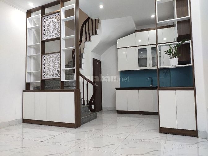 Bán nhà riêng 5 tầng ,30m2 trên sổ, 3 ngủ khép kín, giá 6,499 tỷ