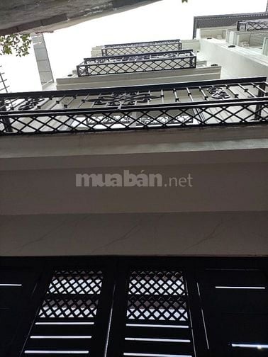 Bán nhà riêng 5 tầng ,30m2 trên sổ, 3 ngủ khép kín, giá 6,499 tỷ