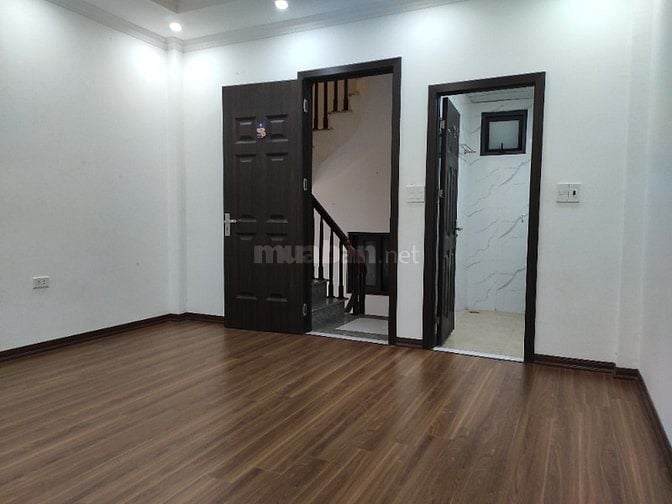 Bán nhà riêng 5 tầng ,30m2 trên sổ, 3 ngủ khép kín, giá 6,499 tỷ