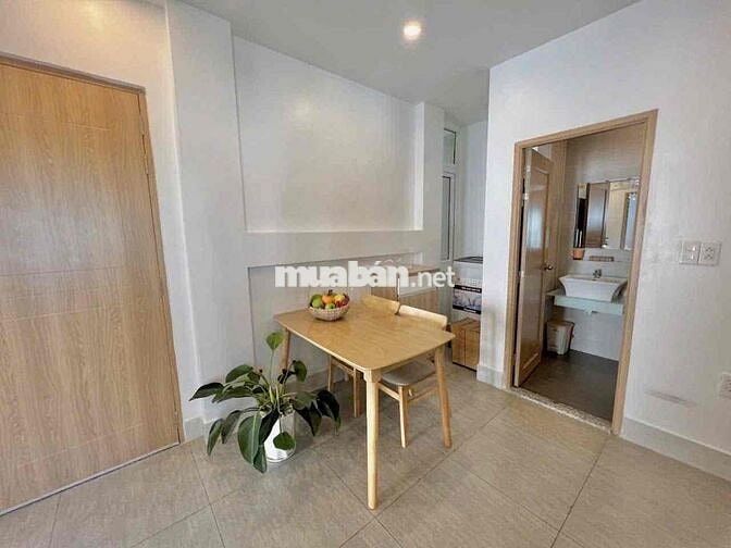 CHO THUÊ CĂN HỘ TÁCH BẾP BAN CÔNG Ở ĐIỆN BIÊN PHỦ Q1 SIÊU ĐẸP GIÁ RẺ