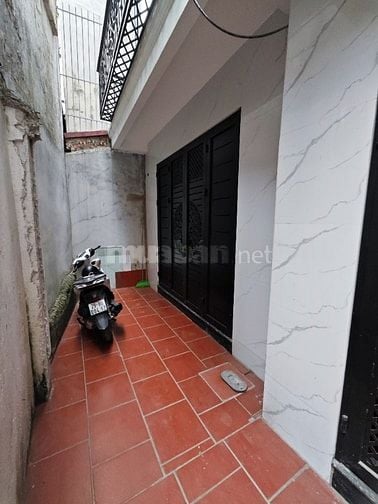 Bán nhà riêng 5 tầng ,30m2 trên sổ, 3 ngủ khép kín, giá 6,499 tỷ