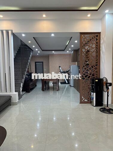 Bán nhà 3 tầng gần biển Non Nước, Ngũ Hành Sơn 