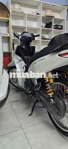 Honda Future Fi Trắng