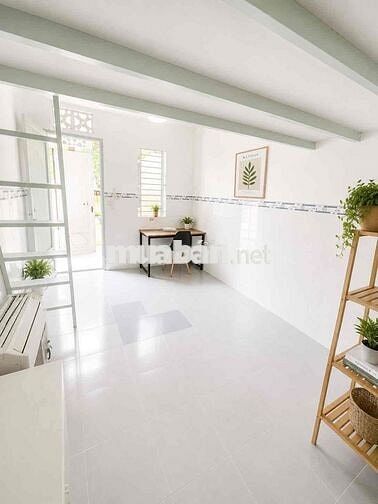 Nhà Rẻ Đẹp mới sửa Bình Tân  Tên Lửa,Bà hom
