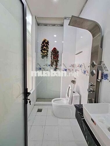 Cho thuê nguyên căn rộng rãi, 5pn5wc, hẻm tải Phạm Văn Chiêu P14 gòvấp